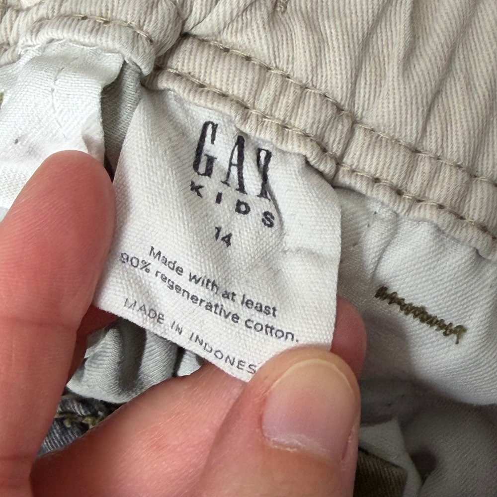 Gap Kids Camo Cargo Shorts Boys 14 Baggy Woodland Camouflage Utility Y2K - Picture 8 of 9